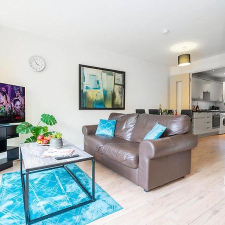 City Centre Townhouse - 3 Bedrooms - Garage - Parking - Top Rated Birmingham Zewnętrze zdjęcie