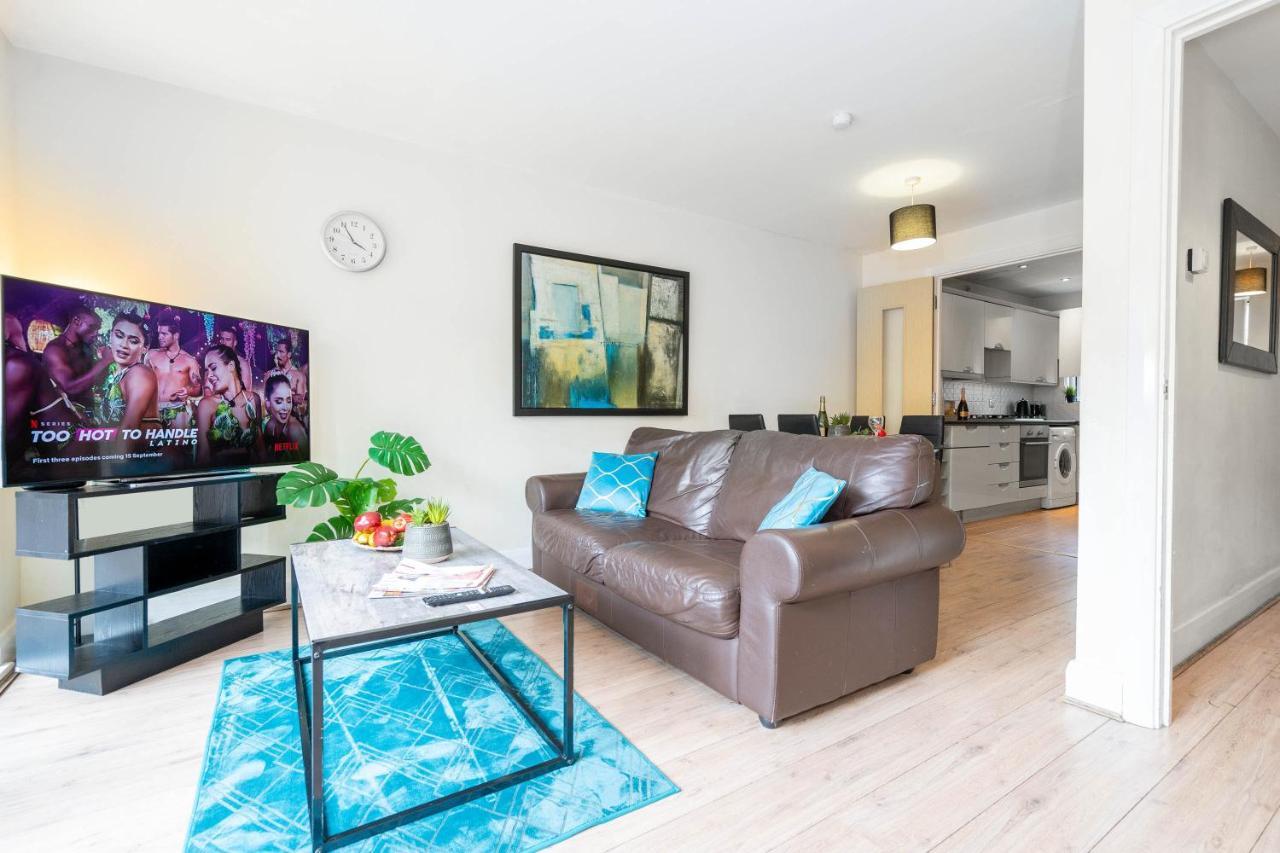 City Centre Townhouse - 3 Bedrooms - Garage - Parking - Top Rated Birmingham Zewnętrze zdjęcie