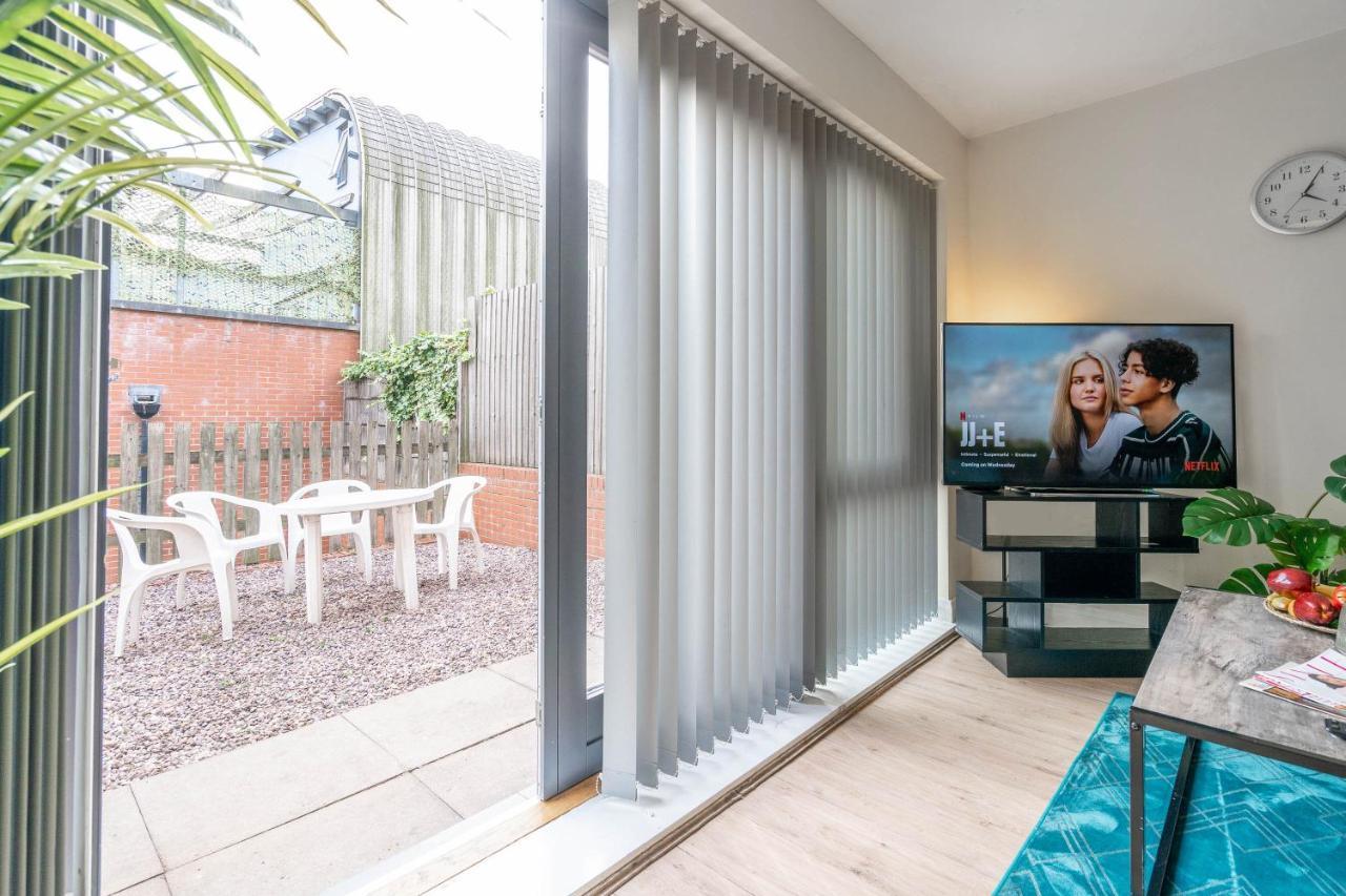 City Centre Townhouse - 3 Bedrooms - Garage - Parking - Top Rated Birmingham Zewnętrze zdjęcie